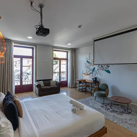 Selina 3* Porto